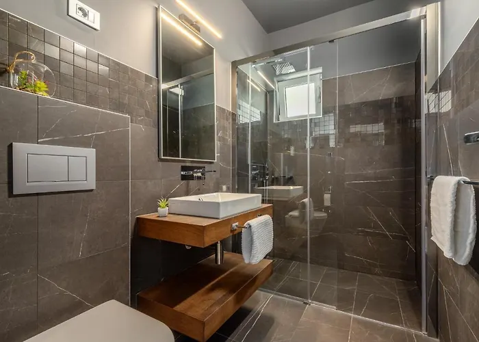 아파트 Sanja Premium