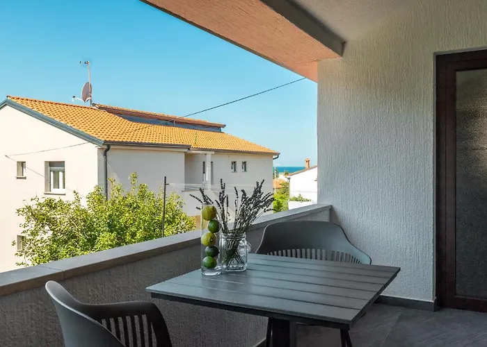 아파트 Sanja Premium