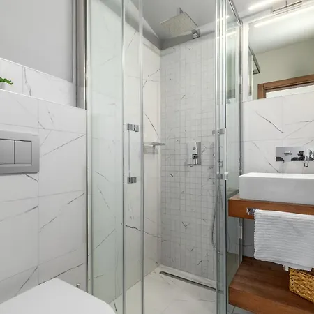 Sanja Premium 公寓 *