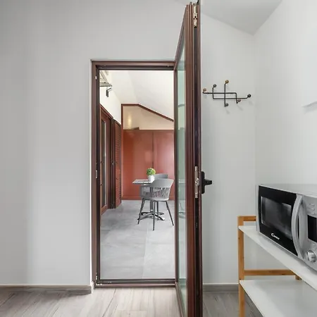 Sanja Premium * 波雷奇