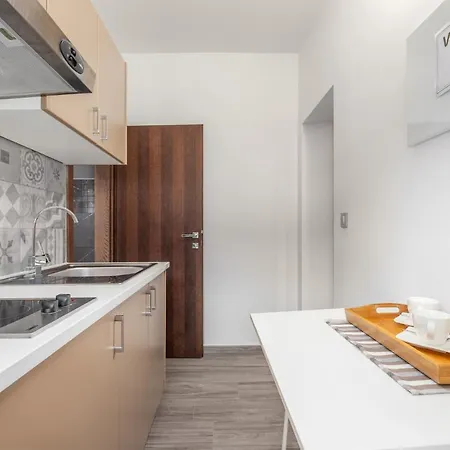 Sanja Premium 波雷奇